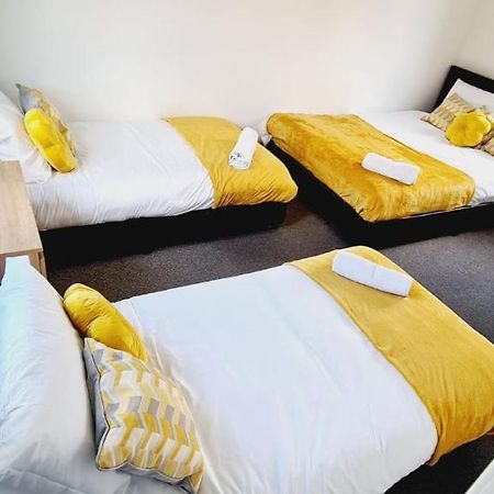 Browning House Bedrooms I Long Or Short Stay I Special Rate Available Derby Buitenkant foto